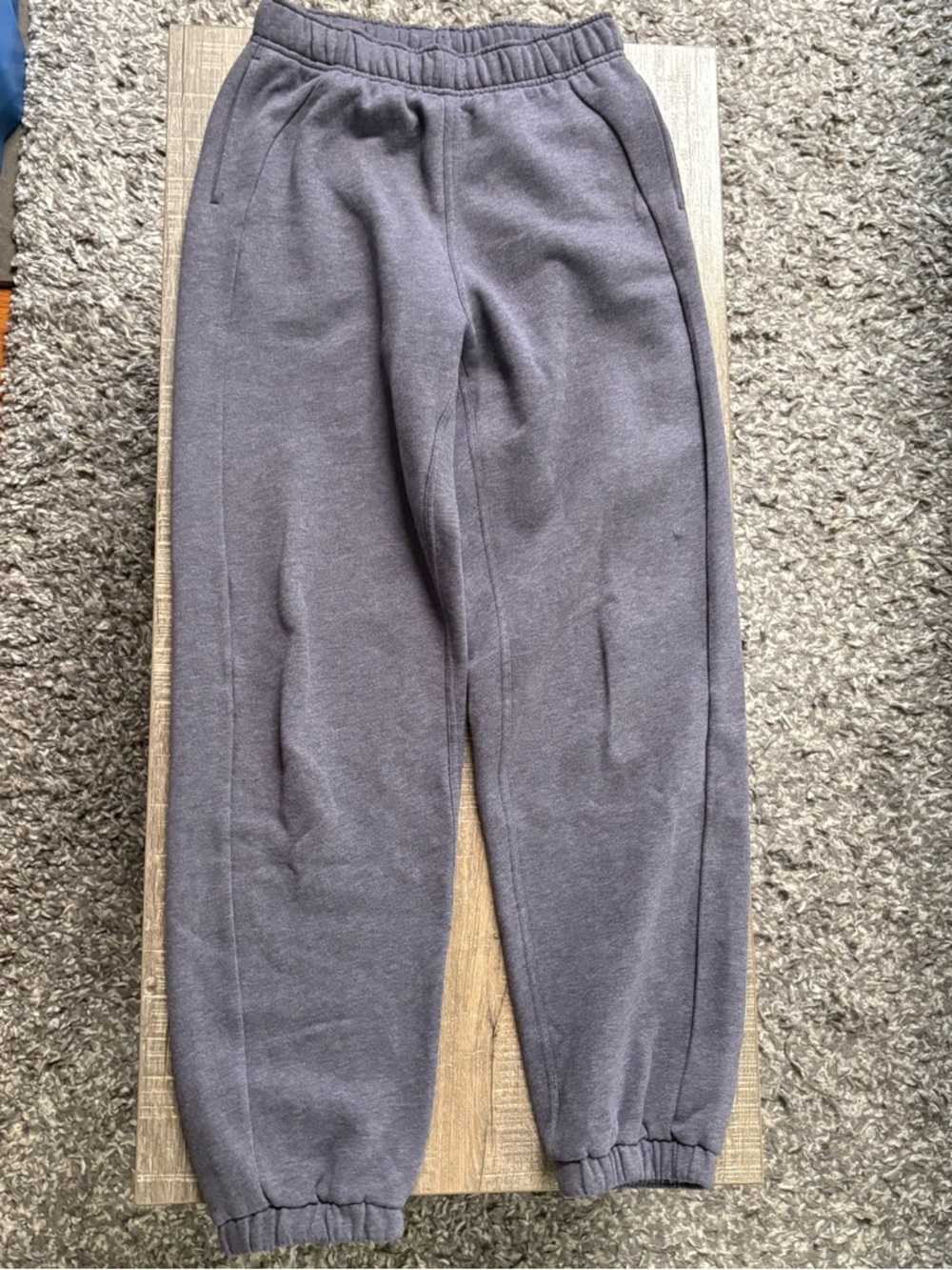 Lululemon Scuba Jogger - Picture 3 of 13